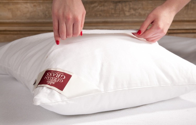 Наволочка непромокаемая GERMAN GRASS STOP GRASS 50х68