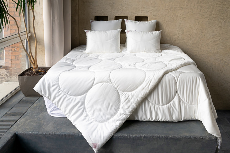 Одеяло стеганое GERMAN GRASS DOUBLE TENCEL GRASS 240х260 всесезонное