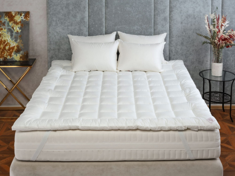 Наматрасник-топпер GERMAN GRASS Topper Non-Allergenic Grass всесезонный 140х200