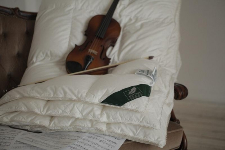 Одеяло кассетное из элитного белого гусиного пуха ANNA FLAUM HERBST KOLLEKTION 200х220 всесезонное