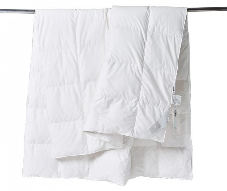 Одеяло кассетное из белого гусиного пуха с бортиком BELPOL STATUS 172х205 теплое