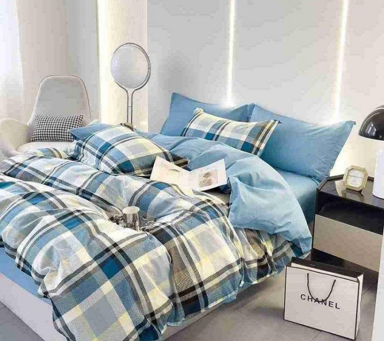 Постельное белье из сатина АЛЬВИТЕК клетка голубое семейное